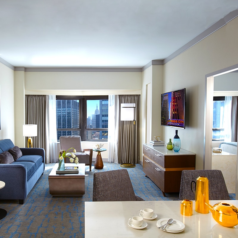 더 레지던스 바이 힐튼 클럽