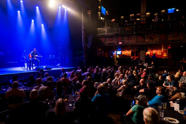 Lee Brice on stage at HGV Live! event. 