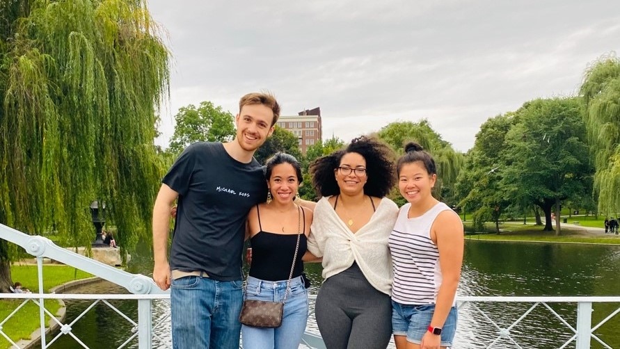 A Hilton Grand Vacations Owner and her travel party at Boston Common while on vacation