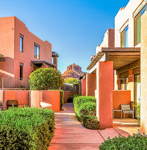 Bell Rock Inn exterior view