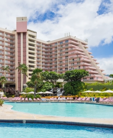 Exterior of Hilton Vacation Club Ka'anapali Beach Club