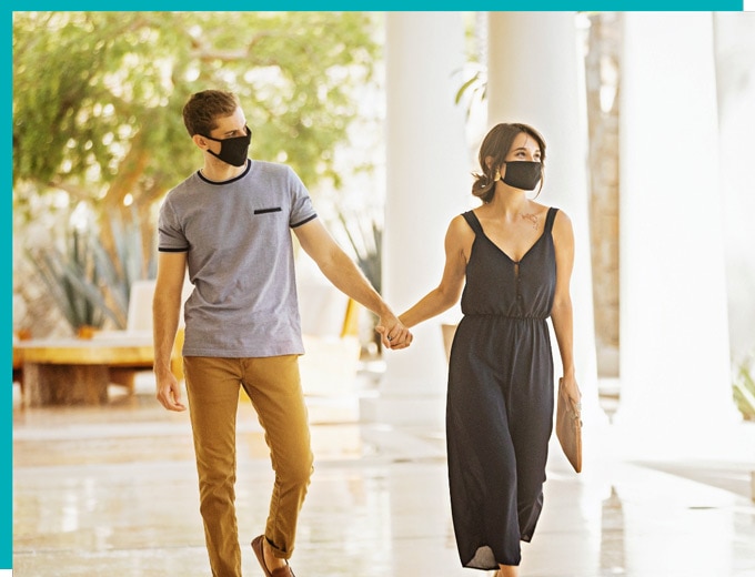 Couple on Hawaii Vacation